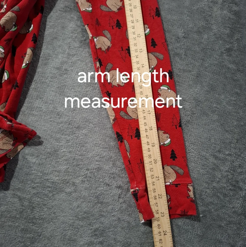 Duluth Trading Co Red Pajama Set with Floral Print - Picture 10 of 16